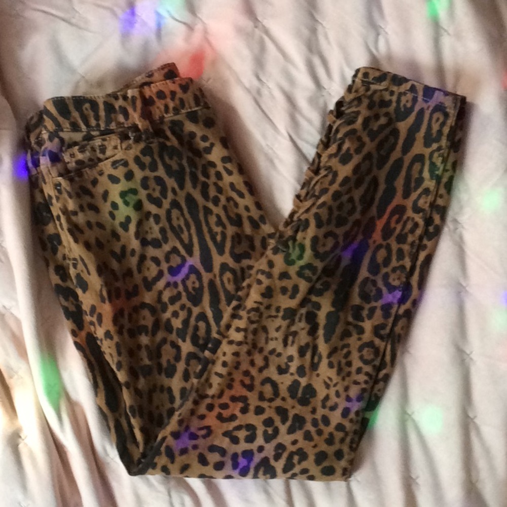 ADORABLE cheetah pants